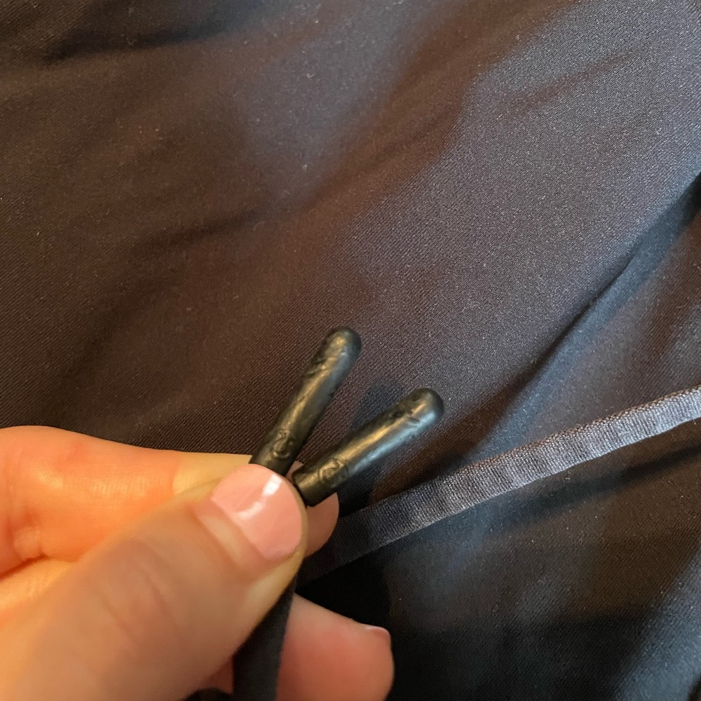 Lululemon joggers - Picture 3 of 3